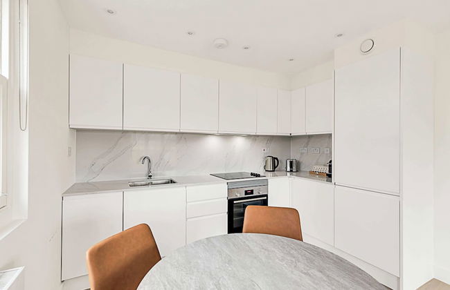 Sunny 2-bed Gem in Chiswick - Foto 12