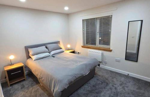 2 Bed House Sleeps 5 -Private Garden -Dogs Allowed - Foto 13