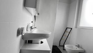 Gaelle Voghera apartment - Foto 4