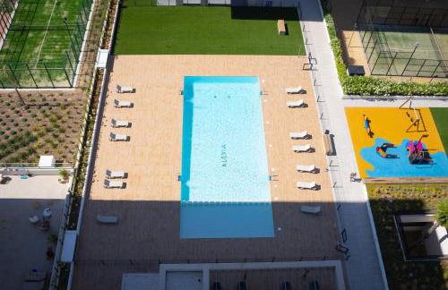 Apartamento de 3 dormitorios, piscina y parking - Photo 32