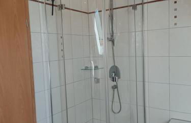 Auszeit am Vulkan - Appartements mit Fasssauna - Photo 30