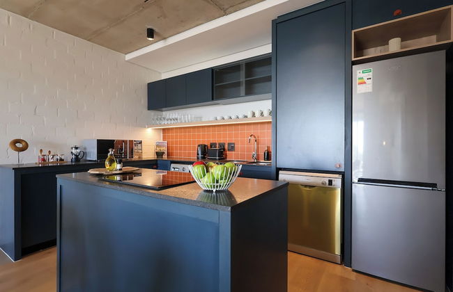 THREE43 on B - Fluent Serviced Apartments - Foto 41