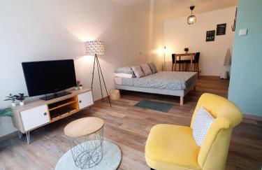 Studio fonctionnel au calme avec garage individuel et balcon - Photo 8