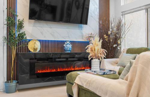 Entire Private Home with 3 Bedrooms 2 Bathrooms, with Garage, Gated Yard, King Bed House, Available Now - Foto 25