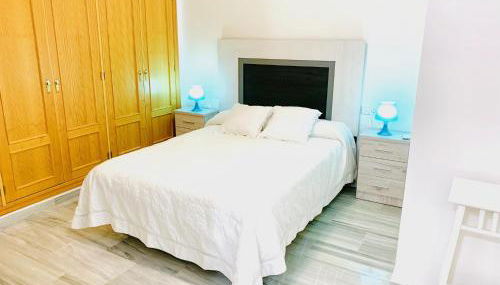 Precioso apartamento cerca del mar con wifi, piscina y parking - Photo 3