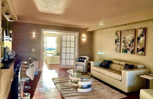 Deluxe waterfront one bedroom apartment with Miami Skyline view, free parking 5 mins drive to Miami Beach - Foto 18