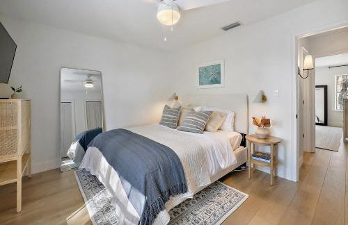 The Augustine - Steps to Downtown w King Bed - Foto 13