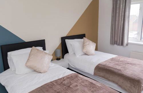 Perfect for Contractors & Families & Free Parking - Foto 5