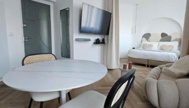 Romantic vertigo #Nüit#love#luxury - Photo 3