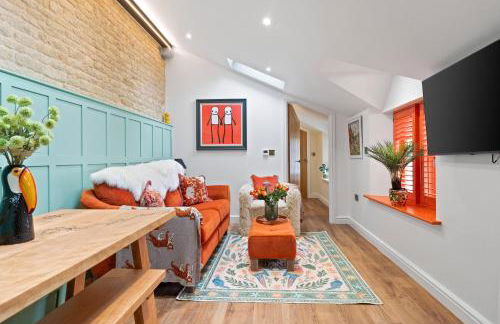 Mushroom Cottage - Photo 1