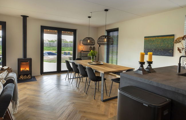 Beautiful Villa on the Water in Friesland - Foto 24