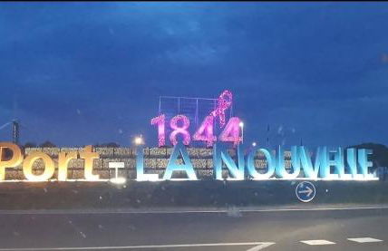 Le Nova blue les pieds dans l'eau - Foto 16