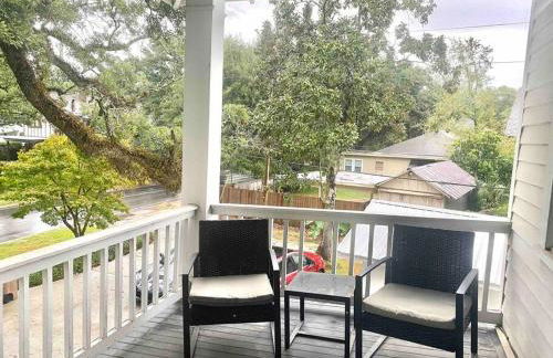 Old Dauphin Way Historic Home - Unit 2 - Photo 18