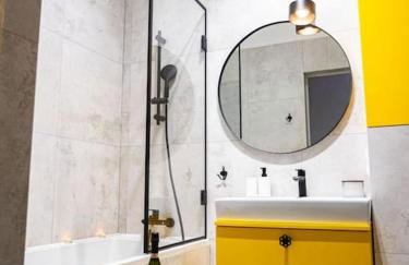 Chic Apartment in Historic Koneser Area - Foto 63