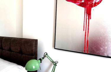 4-Bed Contractor Home - Garden - Near M4 & City - Foto 16