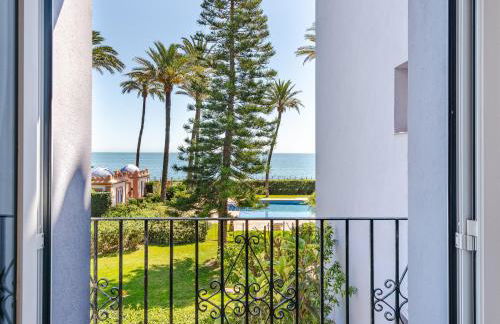 32 Luxury apartment in Casares, Andalucia sea view - Photo 12