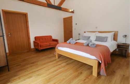 Swallows Nest - Photo 18