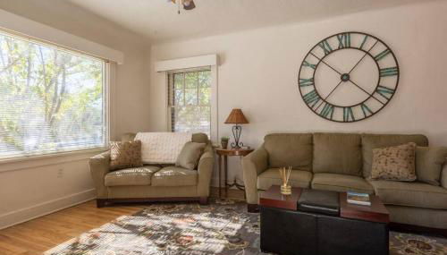 Colonial Cottage Getaway - Foto 2