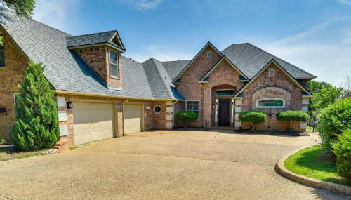 Lakefront Little Elm Escape with Views and Pool! - Foto 5