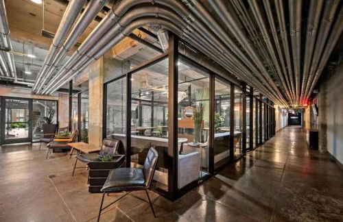 Chic Downtown Industrial loft - Foto 48