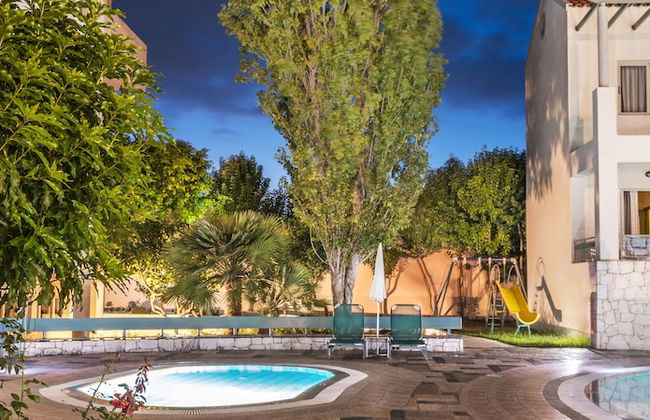 Lotus Hotel Apartments - Photo 44