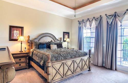 Two King En-Suites …Inside the Prestigious Reunion Resort - Foto 22