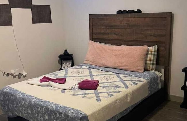 Sexy & Sensual 1BR Escape - Foto 3