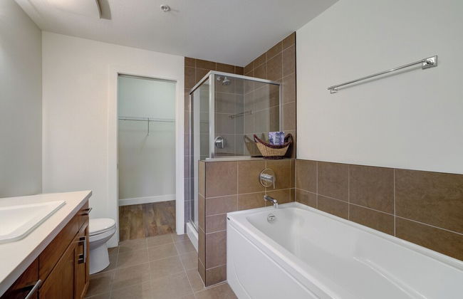 Corner Unit w Large Deck & Amazing View - Photo 25