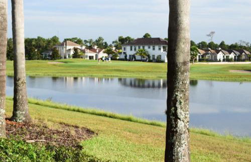 Large family friendly Vacation Home, Private Pool, Golf course location, Nr Orlando Disney Parks Florida - Photo 34