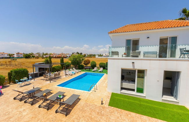 Ayia Napa Marina Vibes - Foto 68