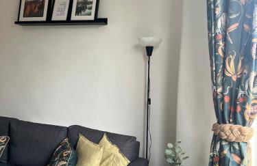 1 Bed Apartment Marple with Work Space - Foto 24