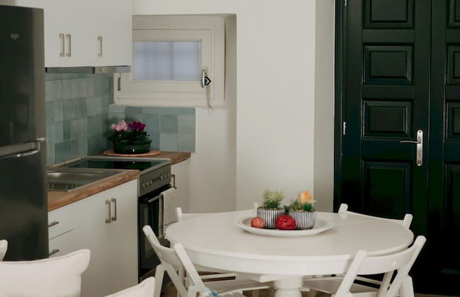 Lenko Bianco Studio by Estia - Photo 24