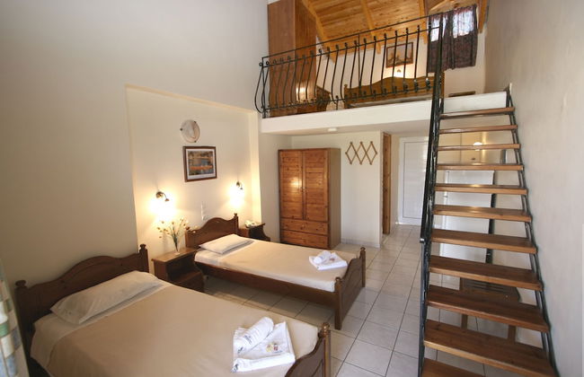 Village Inn Studios & Family Apartments - Foto 13