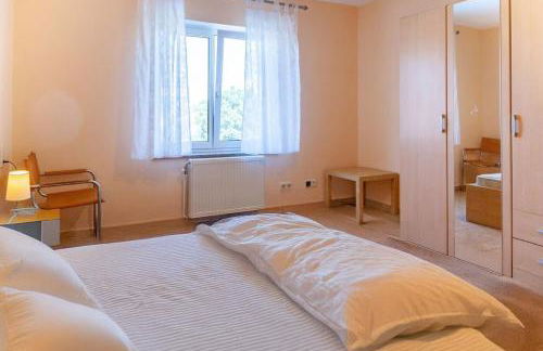 Villa espaciosa cerca de la playa de Sant Pere Pescador - Foto 6