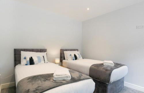 Field View- Amazing 5 bed, Great for contractors and families - Foto 31