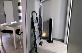 Cozy Cottages across from the Food Trucks of Aloha mall - Foto 24