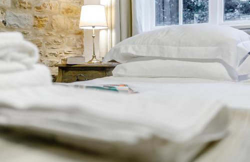 Mill Farm Cottages - The Nook - Photo 10