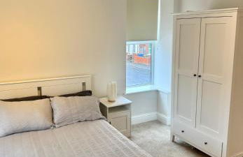 Central Aldershot Flat, Near Station & Town Centre - Foto 17
