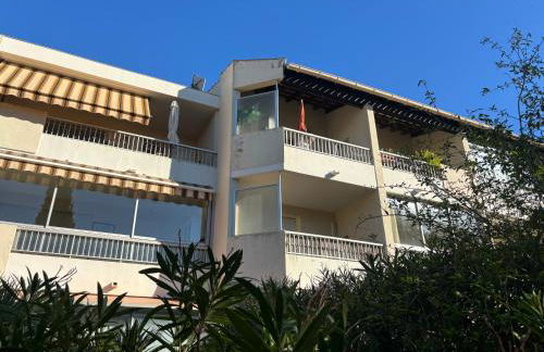 Proche Centre SANARY Studio climatisé 4 personnes - Foto 19