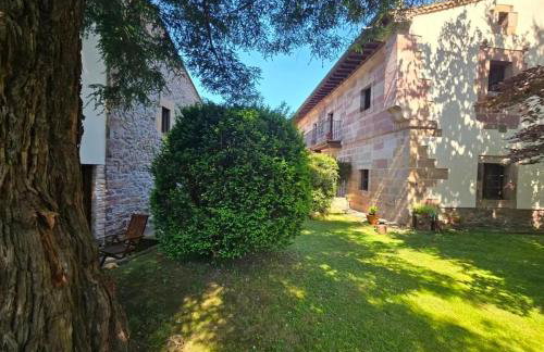 Casona De La Salceda - Photo 11