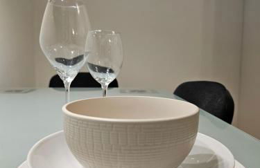 HIGH CLASS - Design Apartment - Favorite Place - Full Equipment - Public Transport - Foto 8