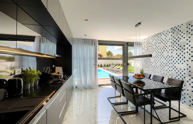 Dots n' Stripes - Foto 2