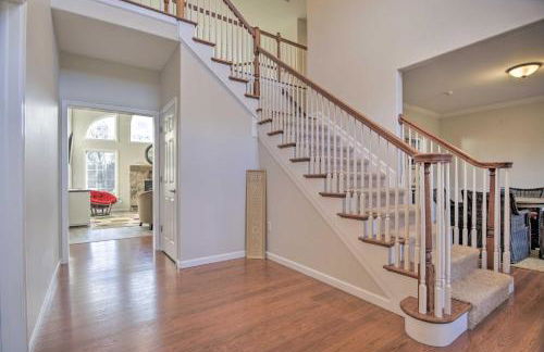 Pool and Furnished Patio Group Getaway in Hershey - Foto 14