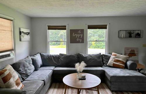 Modern Chic Home in Windham - Foto 9