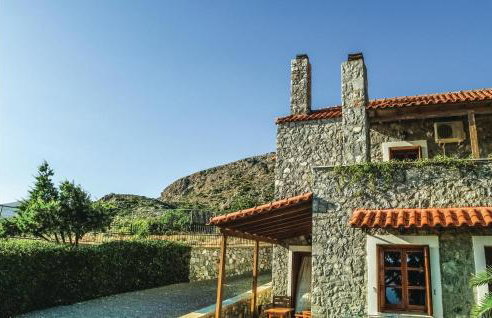 5 Bedroom Lovely Home In Agios Vasilios - Foto 6
