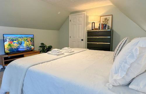 New - Mins to Concord/ Nashua - Walk to Downtown - - Foto 17