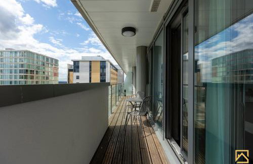 Luxury 2-bed In central MK By Valore Property Services - Photo 23