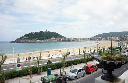 BREATHTAKING TERRACE VIEWS in luxury apartment - by www,SanSebastianApartments,es - Foto 15