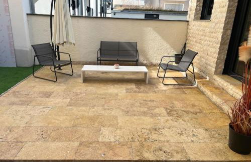 To&To Apartments 3 Bedroom - Photo 9