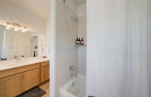 Spacious 3BR Home - Perfect Belgrade Getaway - Foto 23